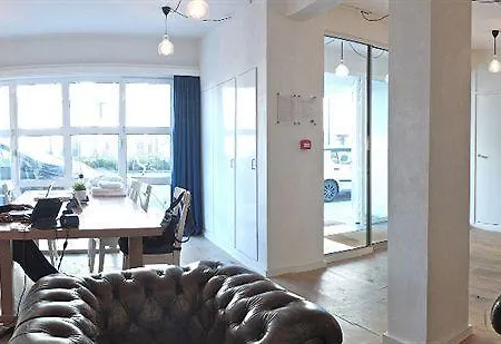 Avenue 3* Ostende