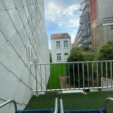 Avenue Отель 3*